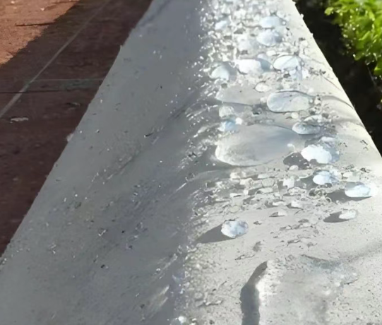 龙河镇硅烷浸渍涂料在混凝土保护中的应用